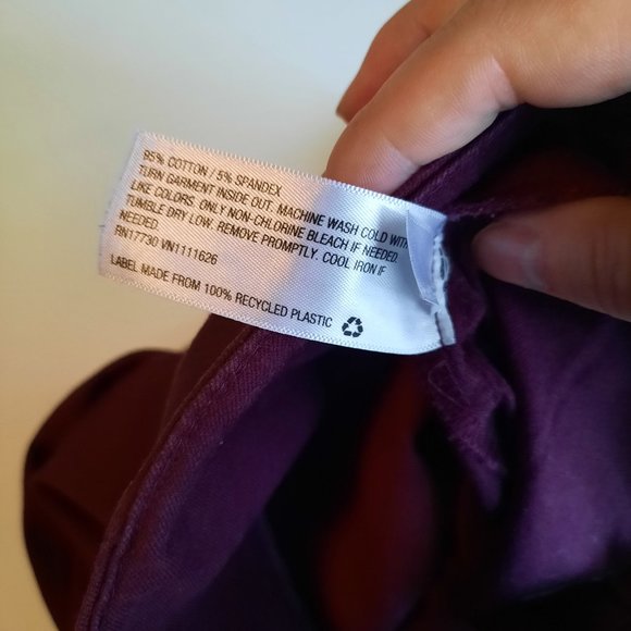 A New Day Size 18 Burgundy Capris - Picture 8 of 11